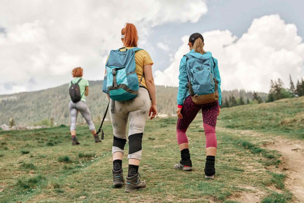 Hiking Outfit Ideas for Girls